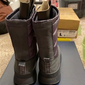 Cole Haan Ombré Blue Waterproof Boot- Size 7